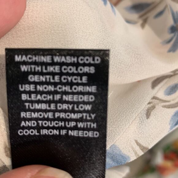 Torrid 1 cream color Lexie 3/4 sleeve chiffon Hi-low - Picture 12 of 12